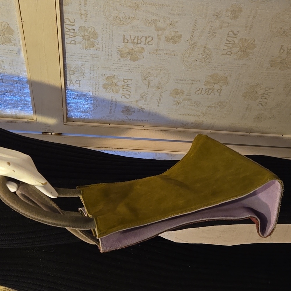 Floral Suede Whimsical Patchwork Handbag - Picture 3 of 5